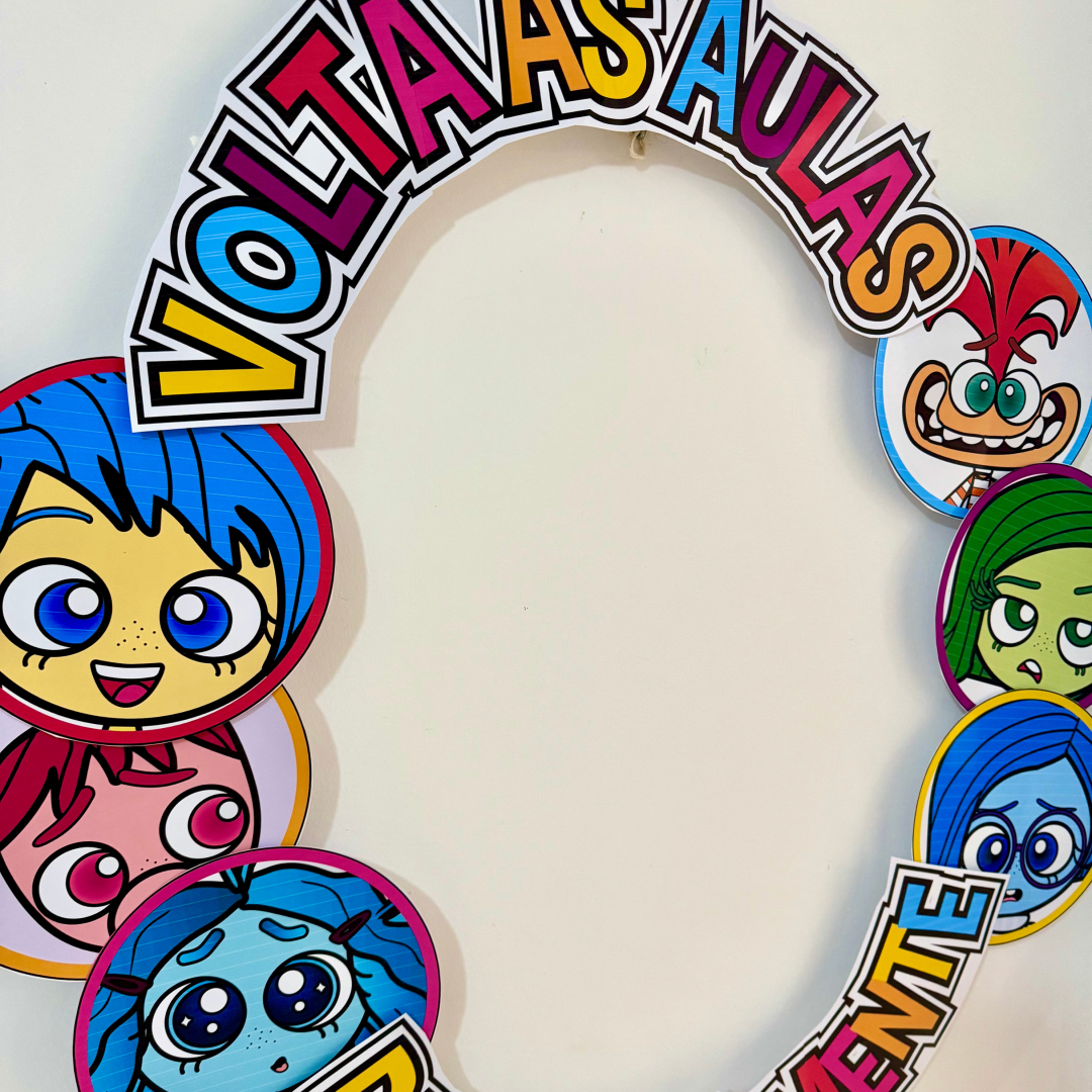 Decoração para Bambolê Volta às Aulas tema Divertidamente